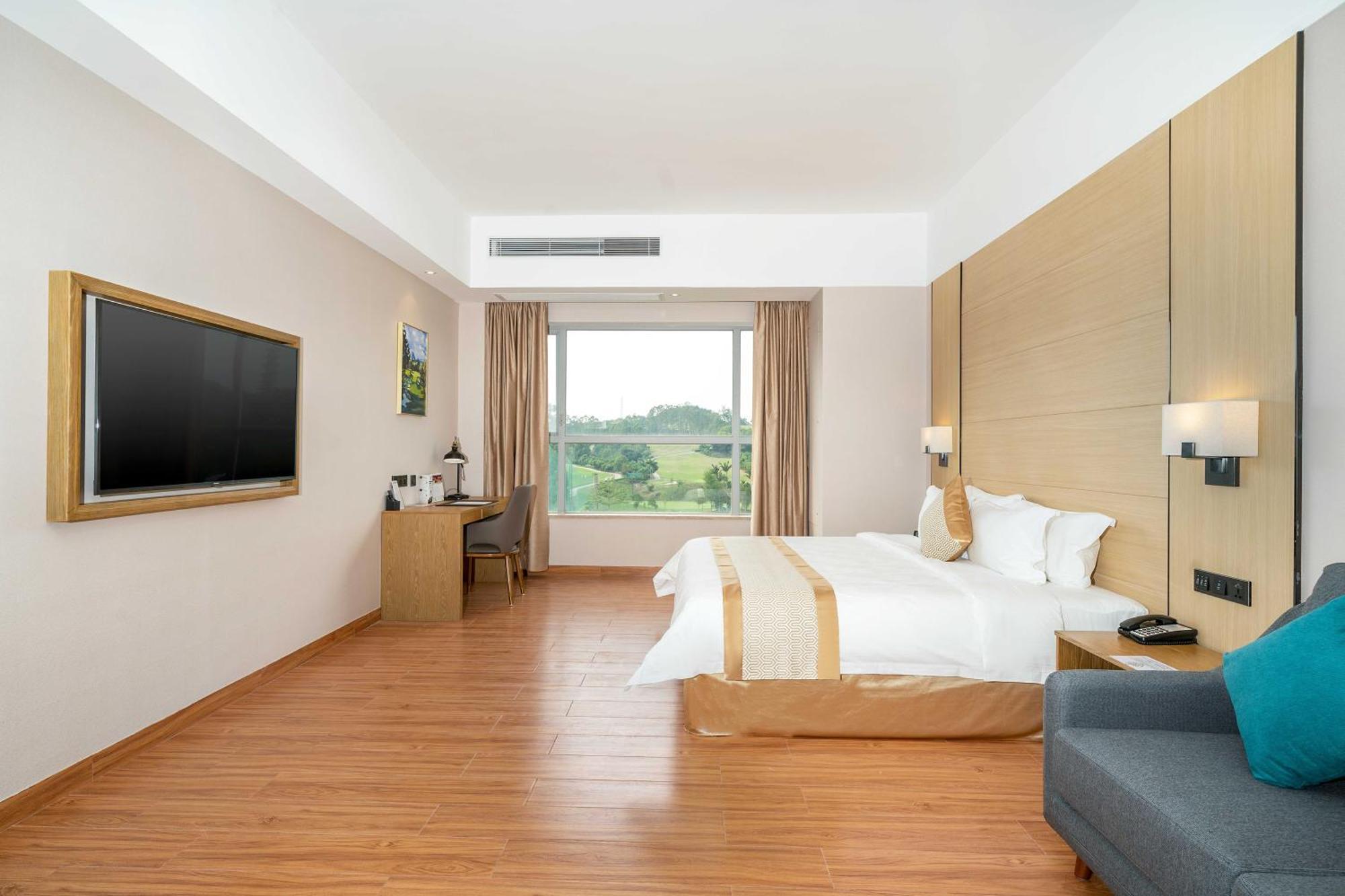 Phoenix Hill Hotel Dongguan - Golf Course Shop Exteriér fotografie